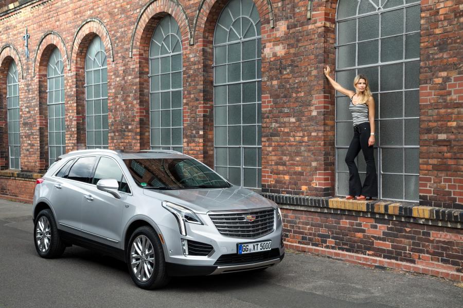  Cadillac XT5 2016 года  (EU) (фото 19 из 42)